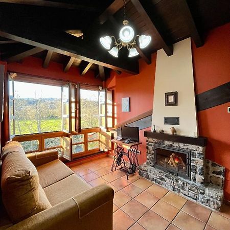 Apartamentos Turisticos Paseo De La Alameda Villaviciosa  Luaran gambar