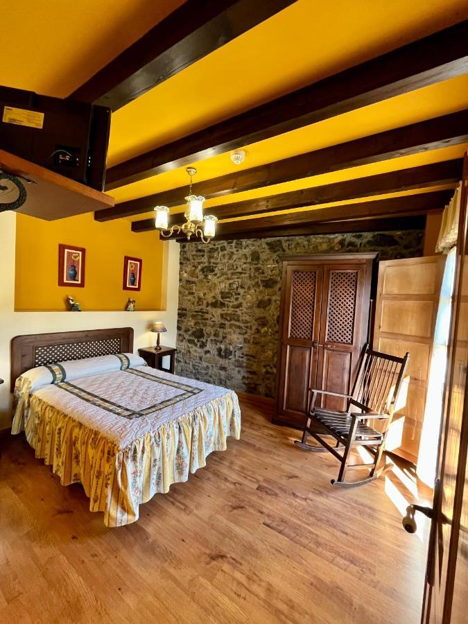 Apartamentos Turisticos Paseo De La Alameda Villaviciosa  Luaran gambar