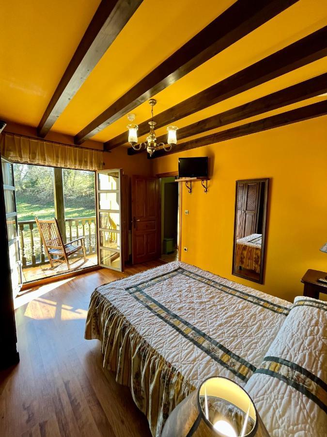 Apartamentos Turisticos Paseo De La Alameda Villaviciosa  Luaran gambar