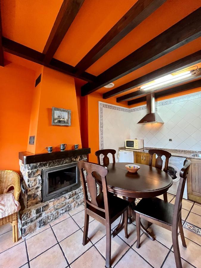 Apartamentos Turisticos Paseo De La Alameda Villaviciosa  Luaran gambar