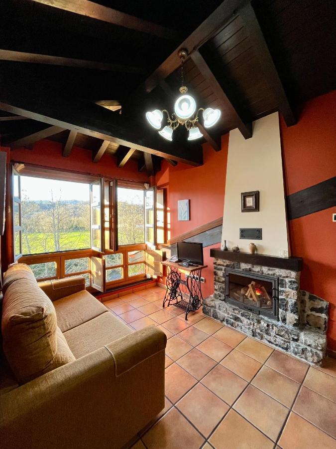 Apartamentos Turisticos Paseo De La Alameda Villaviciosa  Luaran gambar